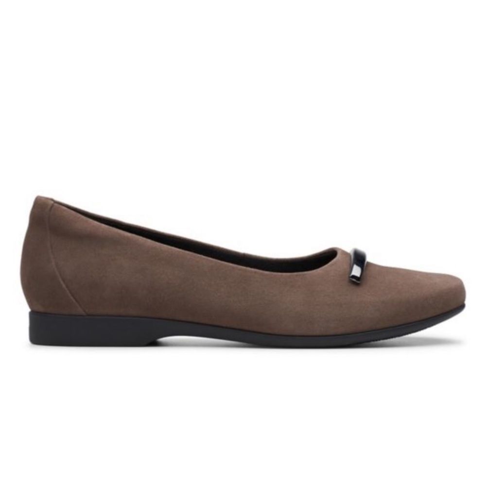 Clarks Darcey Loafers